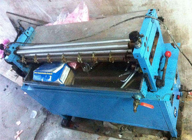 热熔胶为何加热后变黑