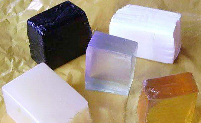 在众多热熔胶品牌面前，究竟哪个才适合自己使用