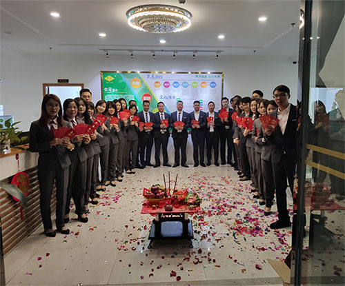 皓景销售中心开工大吉